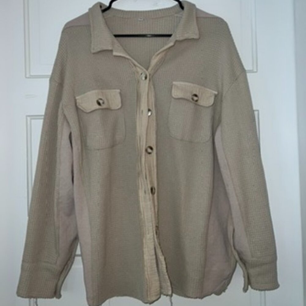 collared button up